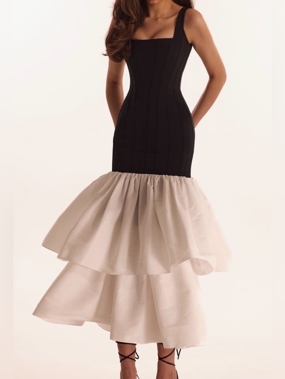 NWT Black and White/Cream Formal Midi Dress Size 4
